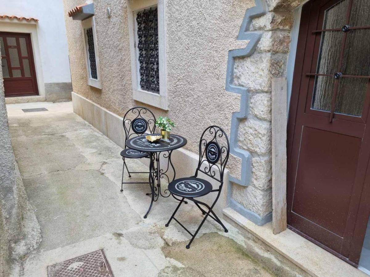 Apartmán Apartman Ivano Cres Exteriér fotografie